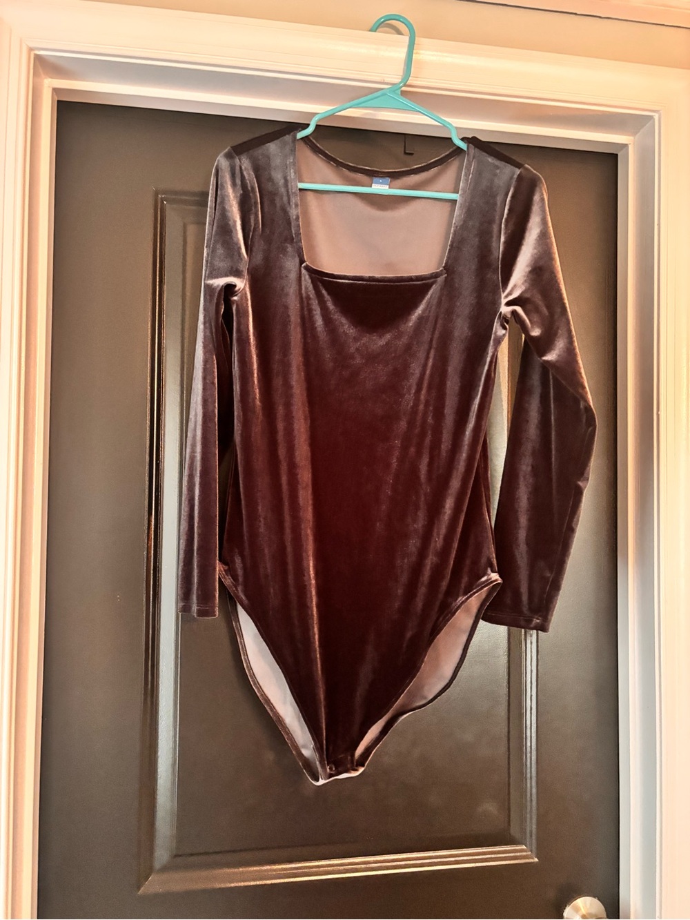 Old Navy Velvet Long-Sleeve Bodysuit - black